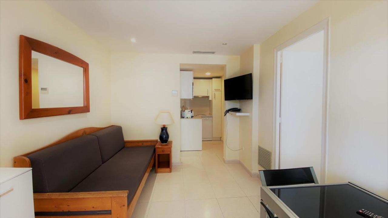 Apartamentos Aromar Platja d'Aro Exteriör bild